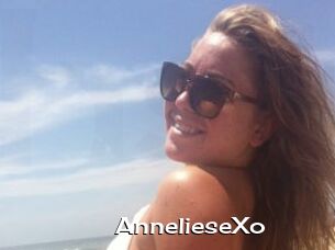 AnnelieseXo