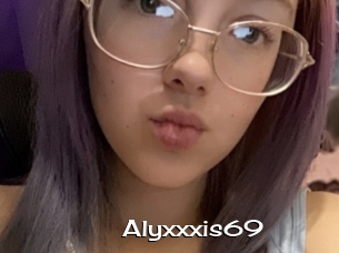 Alyxxxis69
