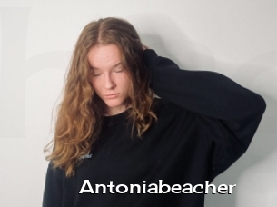 Antoniabeacher