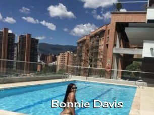 Bonnie_Davis