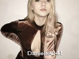 Danielle041
