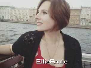 EllieFoxie
