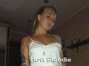 Hott_Blondie