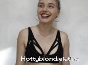 Hottyblondielatina