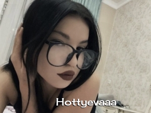 Hottyevaaa