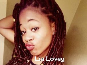 Lia_Lovey