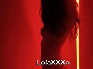 LolaXXXo