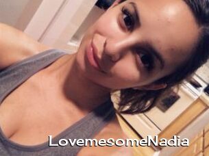 LovemesomeNadia