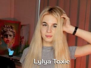Lylya_Toxic