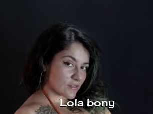 Lola_bony