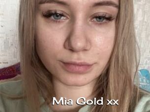 Mia_Gold_xx