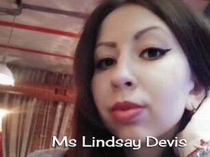 Ms_Lindsay_Devis