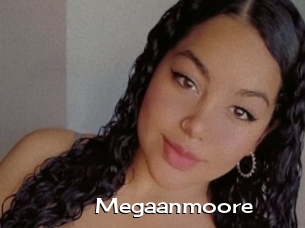 Megaanmoore