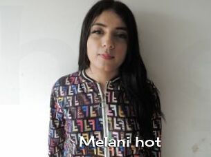 Melani_hot