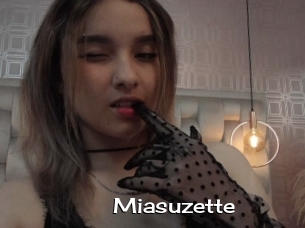 Miasuzette