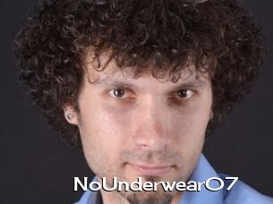 NoUnderwear07