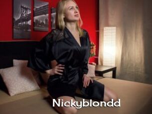 Nickyblondd