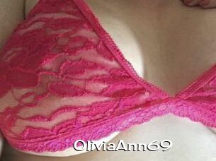 Olivia_Ann_69