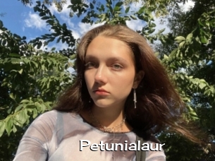 Petunialaur