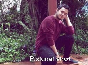 Pixlunal_shot