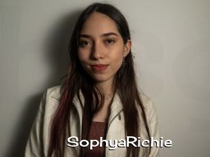 SophyaRichie