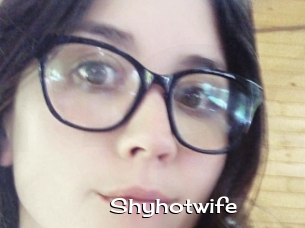 Shyhotwife