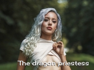 The_dragon_priestess